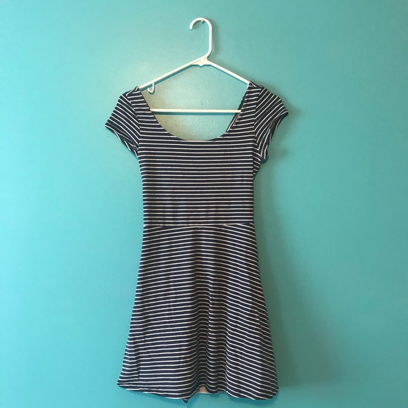 American Eagle Cross-back Striped Dress - Picture 2 of 4
